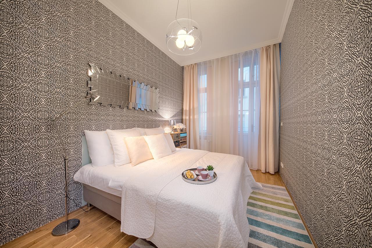 Prague Days - Luxurious Apartments Lesser Town Eksteriør bilde